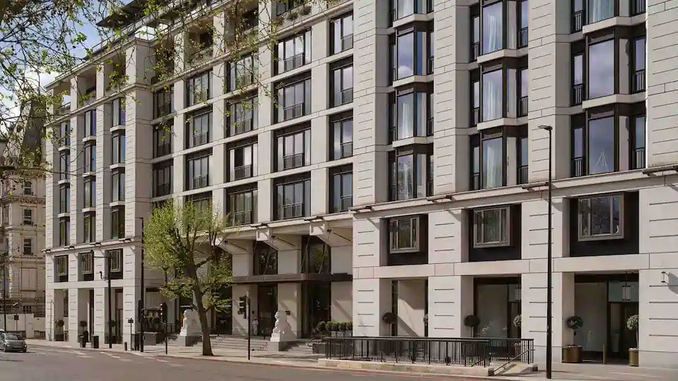 Luxury Hotel London